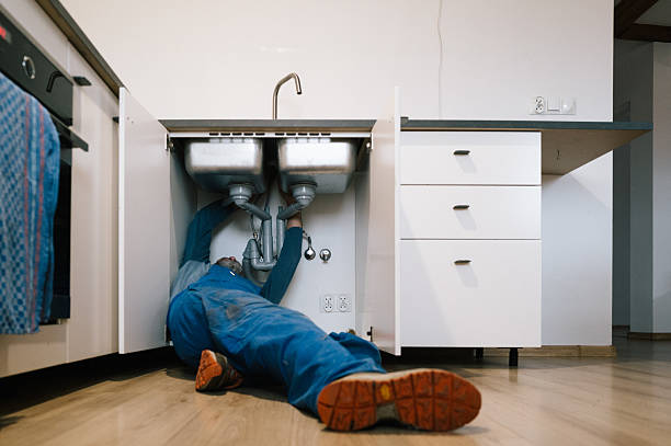 Professional Leak Detection technician working in Fountain Inn, SC